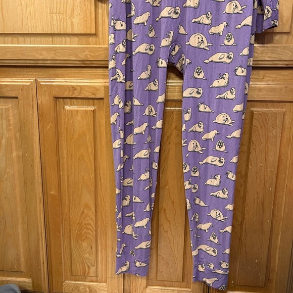 MeUndies Women's Seal Print Hooded Pajama Jumpsuit One Piece Sleepwear - Picture 2 of 11